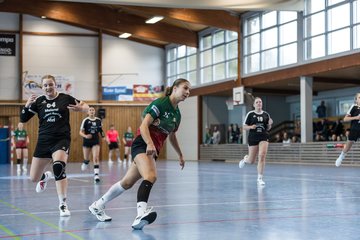 Bild 33 - wBJ HSG Kremperheide/Muensterdorf - HSG Joerl-Doppeleiche Vioel : Ergebnis: 34:23